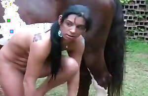 Trải nghiệm khoái cảm tột đỉnh với video sex miễn phí ở sở thú